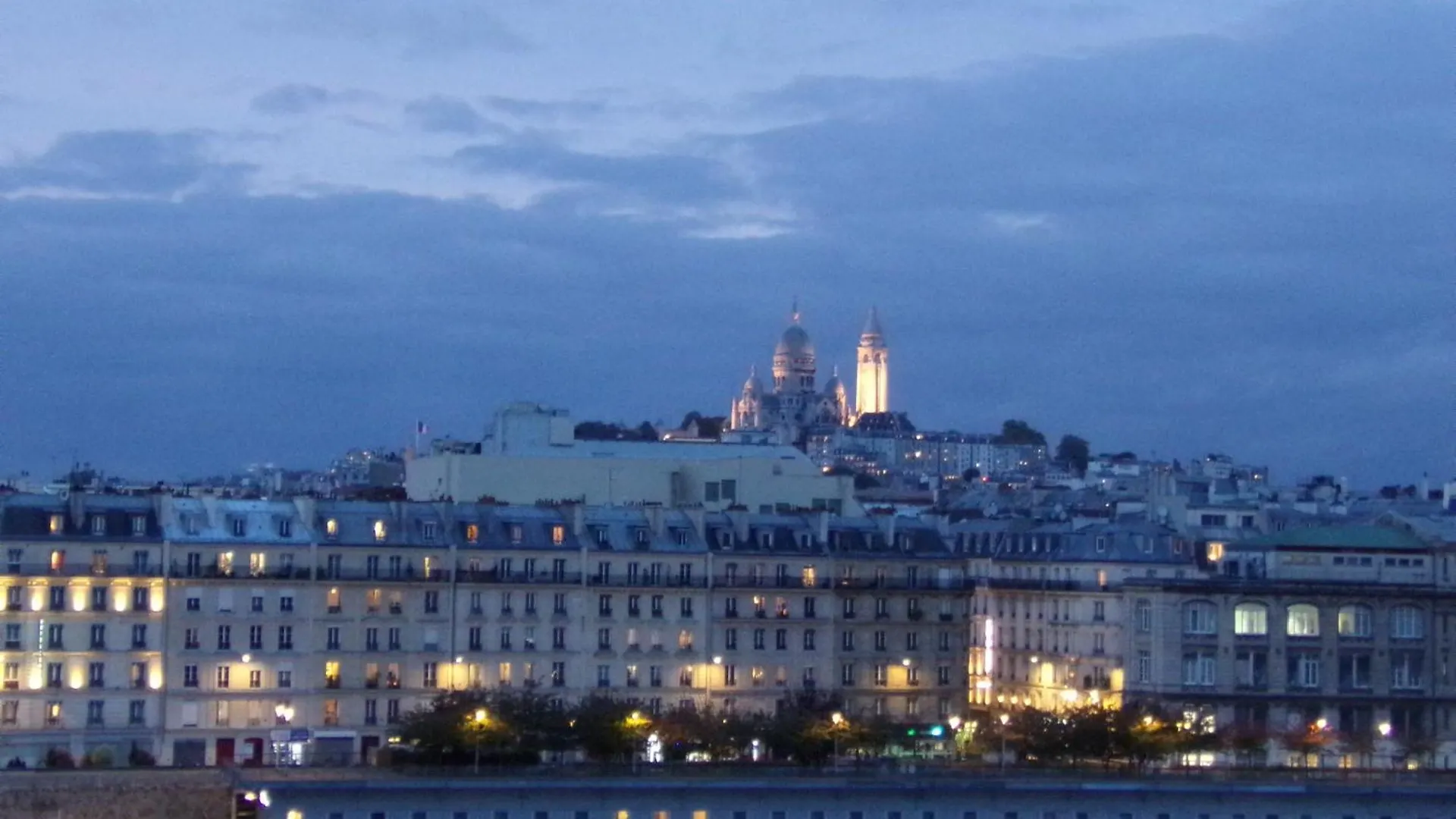 Apartment Sweet Home Panoramique Sacre Coeur Paris France