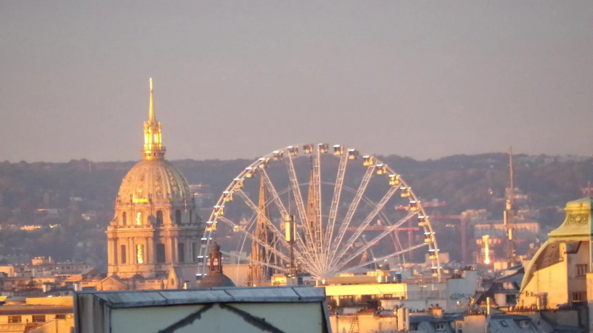 Sweet Home Panoramique Sacre Coeur Parijs 0*,  Frankrijk
