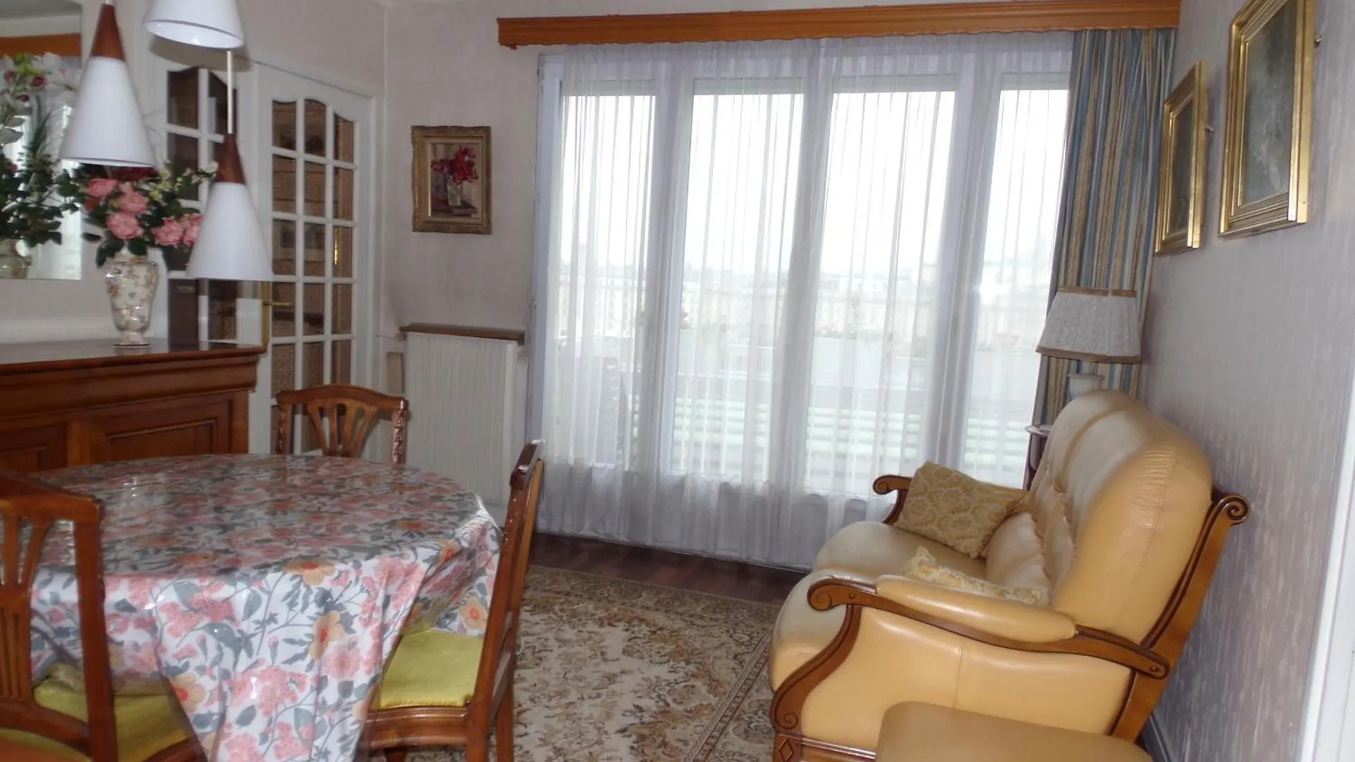 Appartement Sweet Home Panoramique Sacre Coeur Parijs